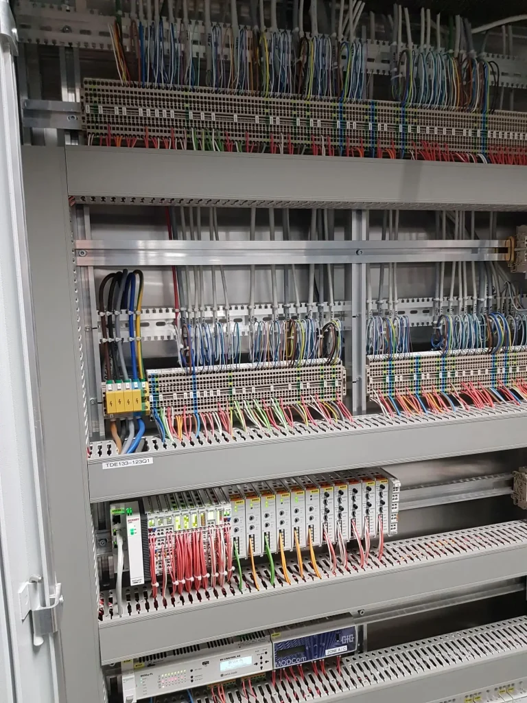 Conception et production de faisceaux électriques