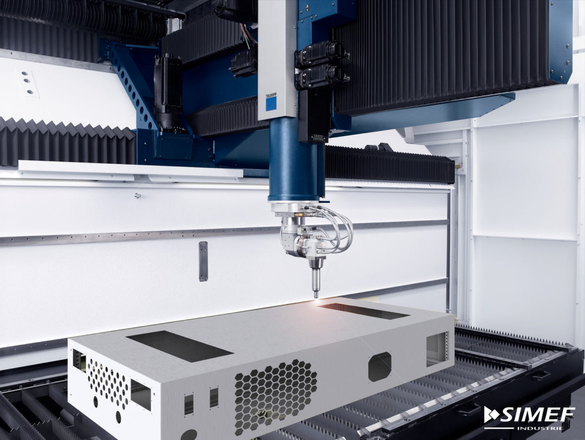 Découpe laser 3D de coffrets électrique industriel